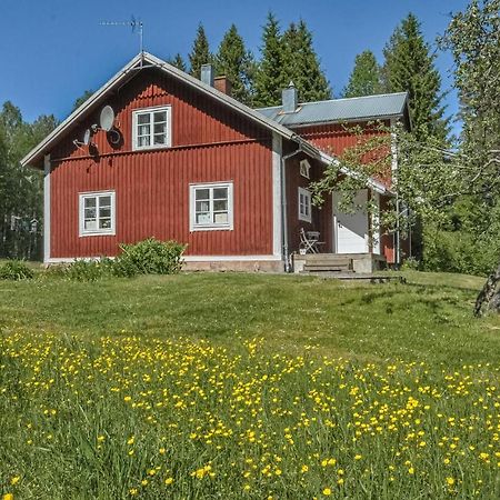 Cozy Home In Lesjoefors With Kitchen Lesjofors Екстер'єр фото